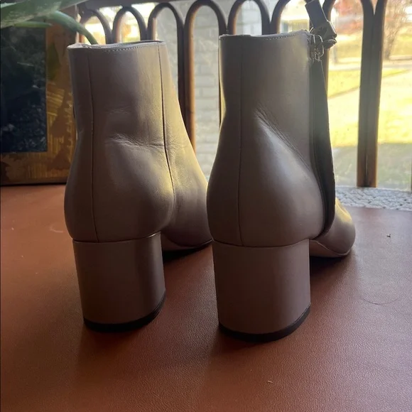 NEW Kate Spade Amelie Nude Leather Ankle Boots - Picture 5 of 7